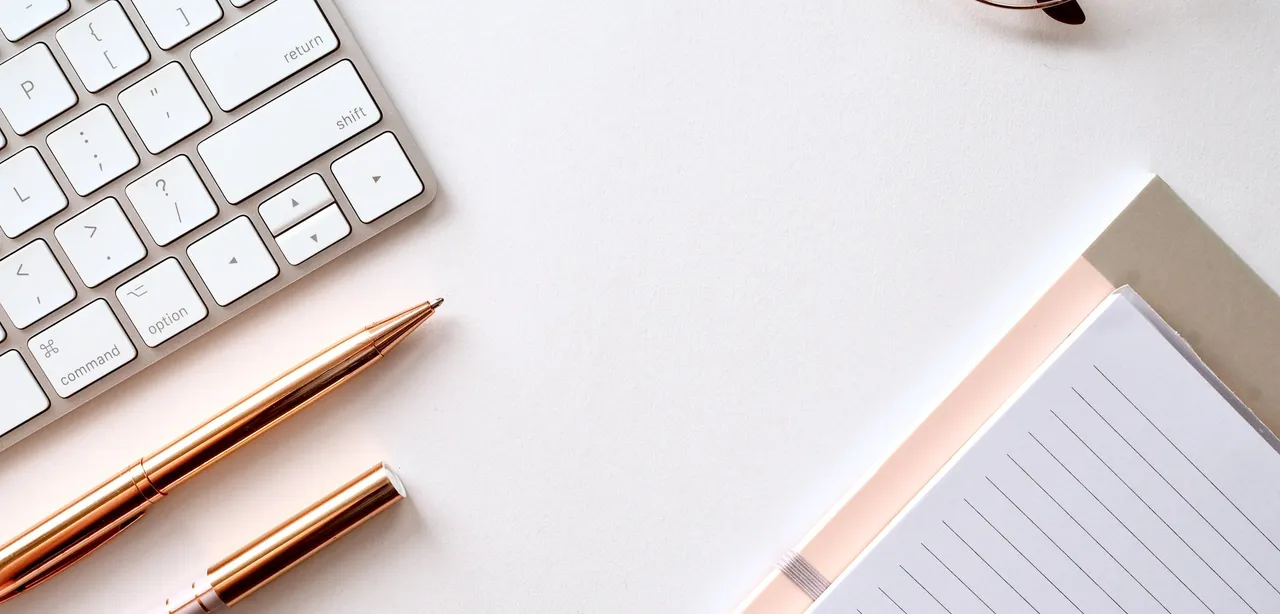 Paragraph.xyz vs Mirror.xyz